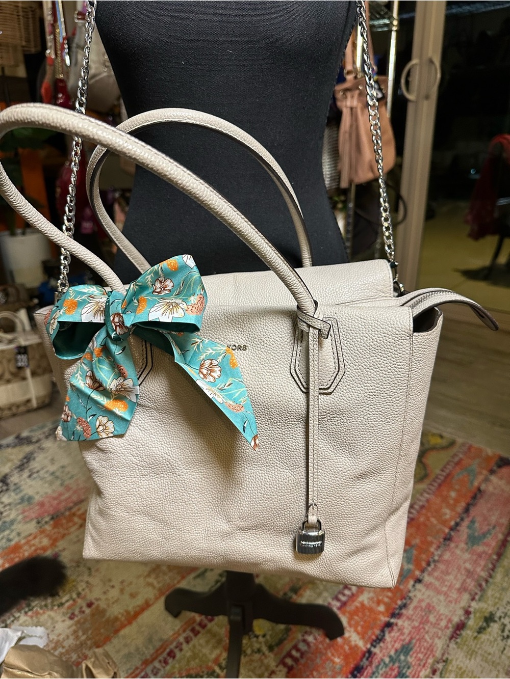Michael Kors # 330 Mercer Large Tote